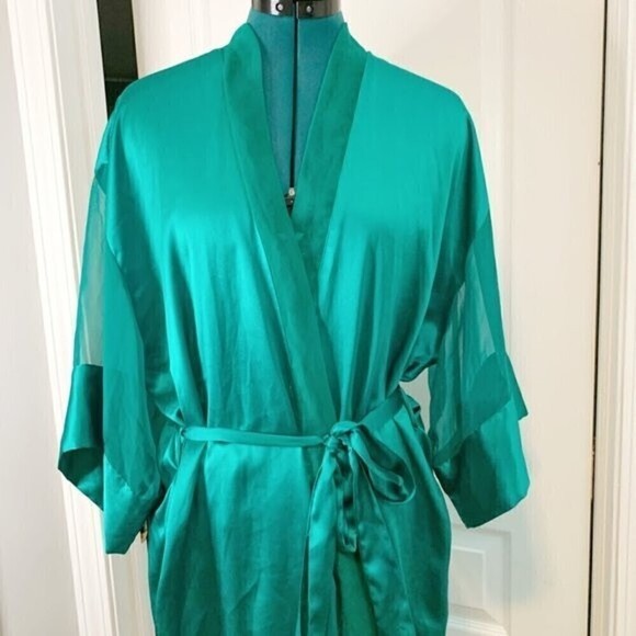 Victoria's Secret Gold Label Silky Lightweight Sheer Tie Vintage Kimono Robe - Picture 2 of 13